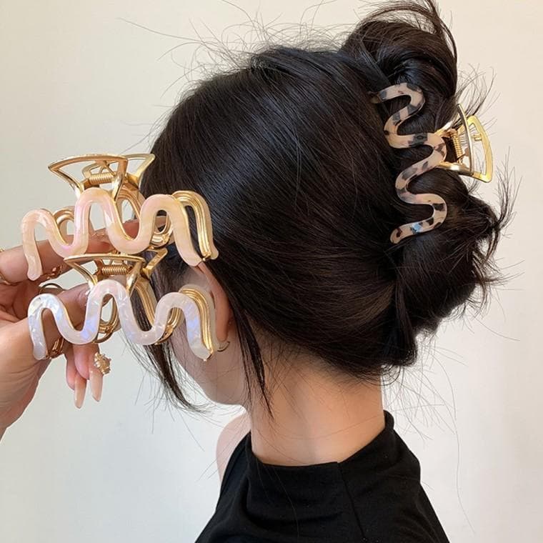 웨이브 반묶음 올림머리 자개 집게핀 데일리