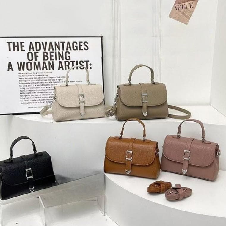 MT24206 벨트장식 레더 토트 크로스백