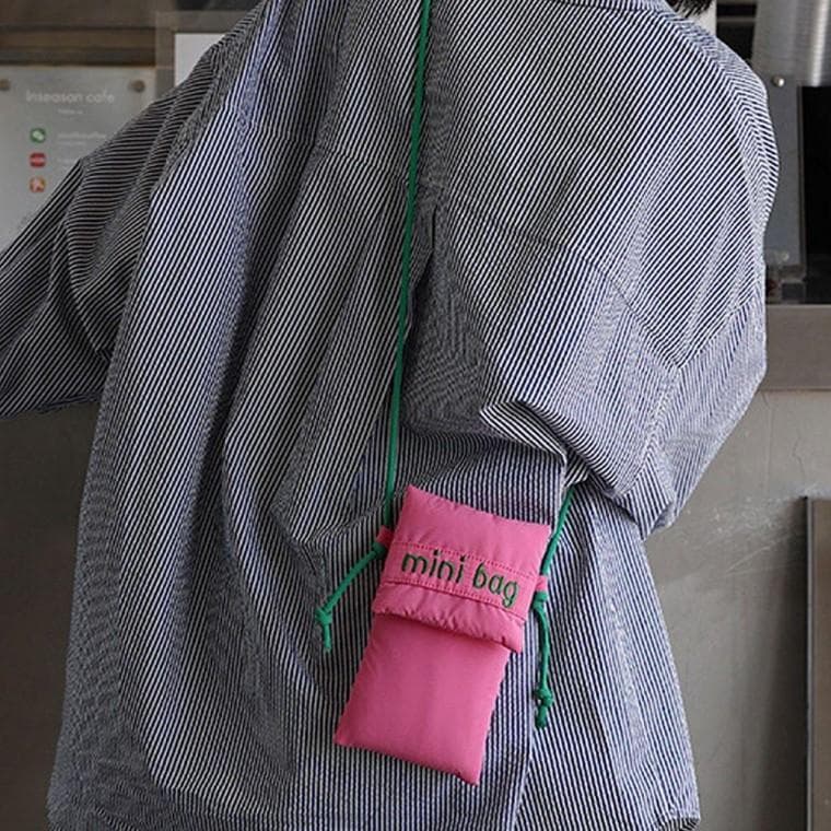 미니 핸드폰 휴대폰 여성 크로스 백 가방 핫핑크 크로스백 여행용 여름 니트 휴대폰백